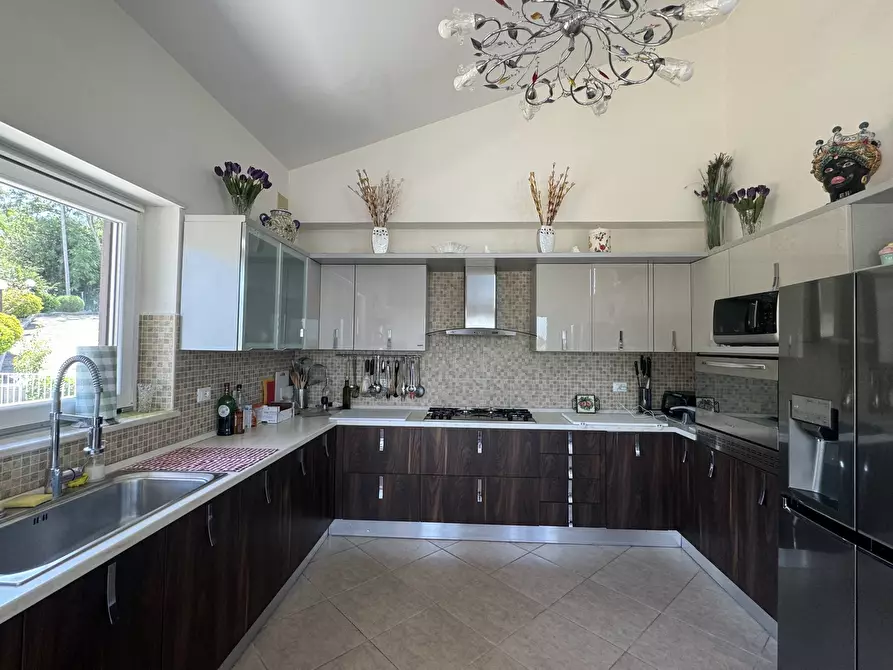 Immagine 4 di Villa in vendita  in Pietraferrazzana (CH) a Pietraferrazzana