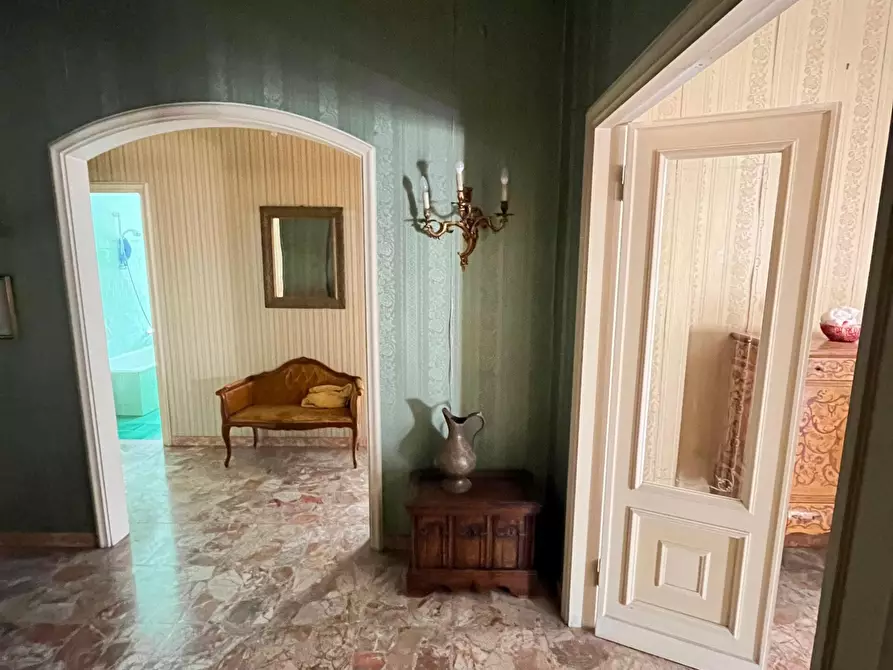 Immagine 9 di Pentalocale in vendita  in Corso Trento e Trieste 43 a Lanciano