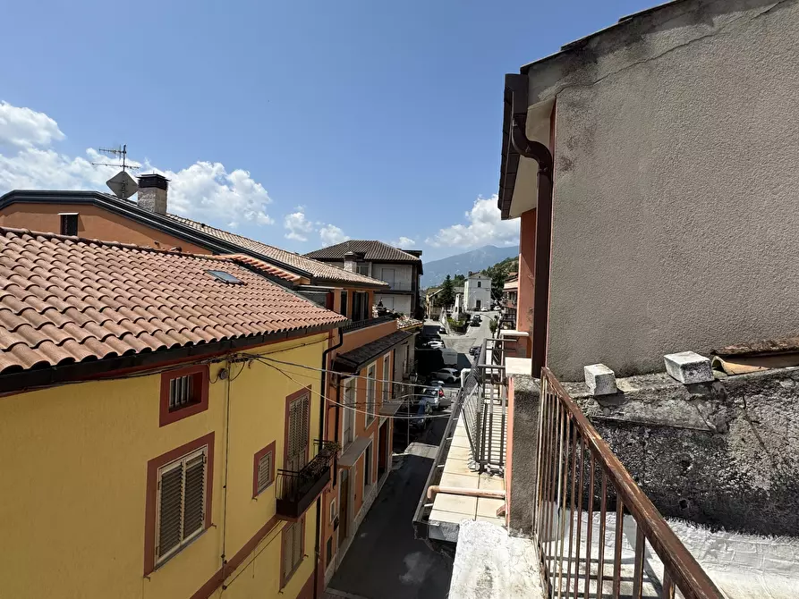Immagine 33 di Appartamento in vendita  in Piazza del Municipio a Lama Dei Peligni