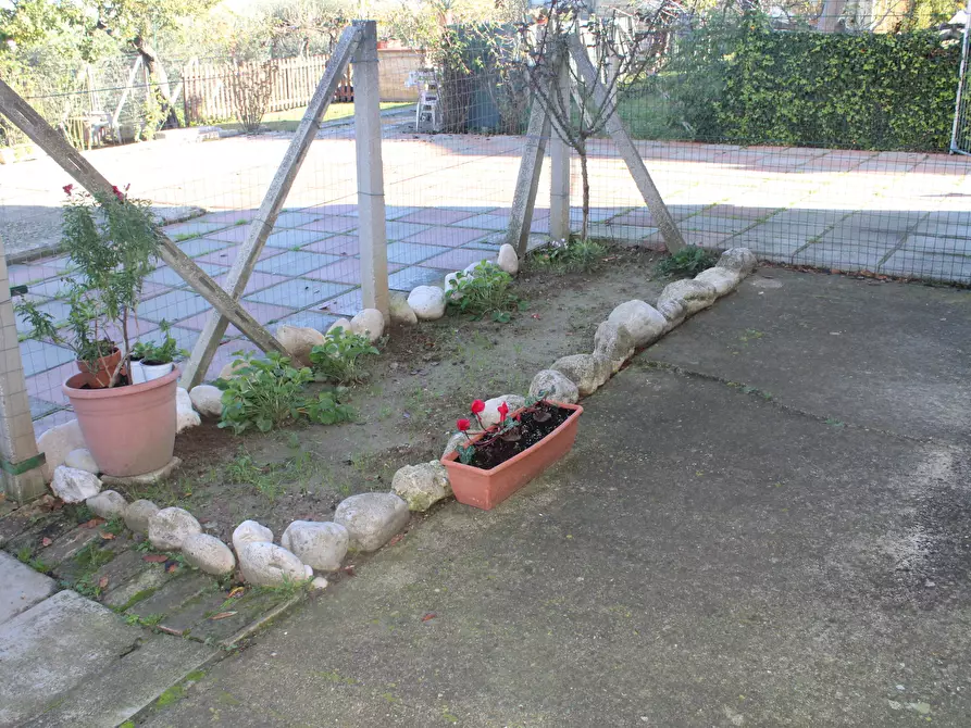 Immagine 9 di Quadrilocale in vendita  in Contrada San Iorio 28 a Lanciano