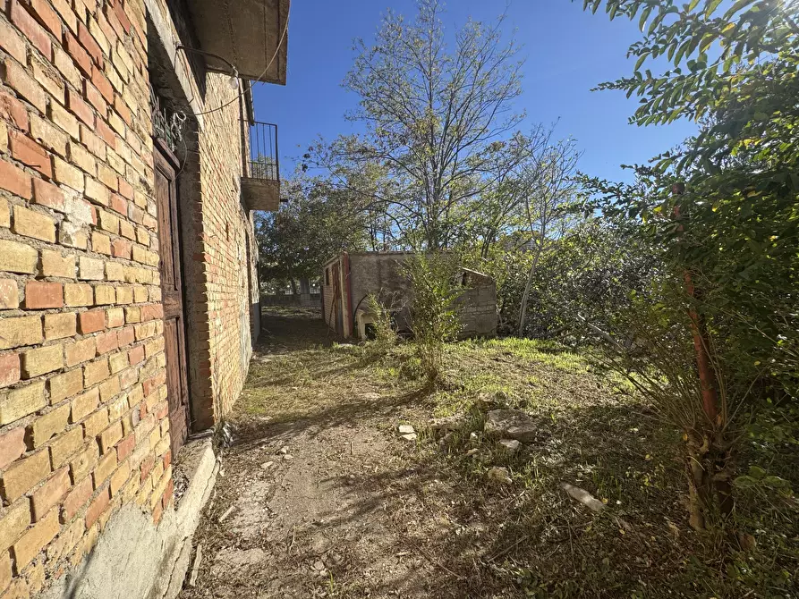 Immagine 47 di Rustico / casale in vendita  a Atessa