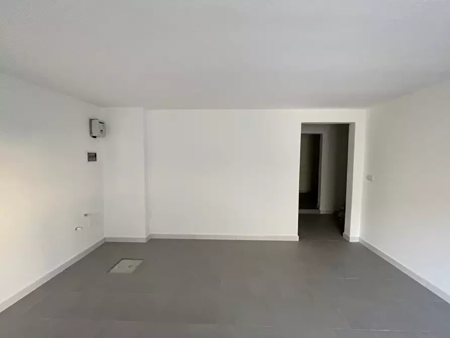 Immagine 13 di Trilocale in vendita  in Via Renato Fucini a Cecina