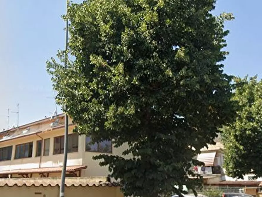 Immagine 5 di Villetta a schiera in vendita  in Via Ollolai 80 a Roma