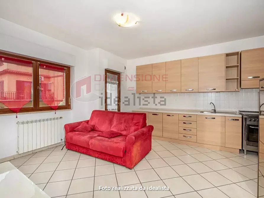 Immagine 6 di Bilocale in vendita  in Via del Fosso dell'Osa 399 a Roma