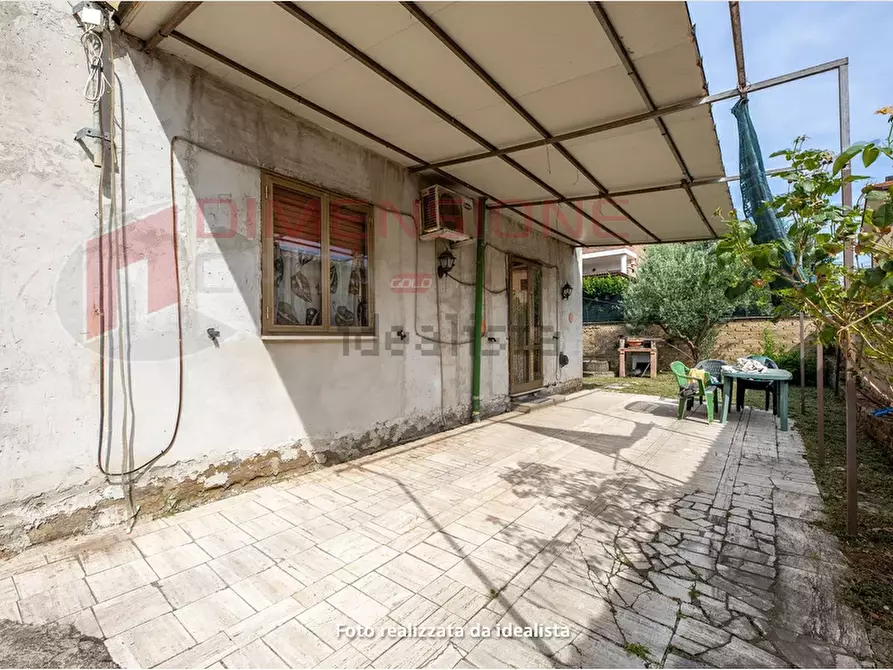 Immagine 21 di Trilocale in vendita  in Via Polverigi a Roma