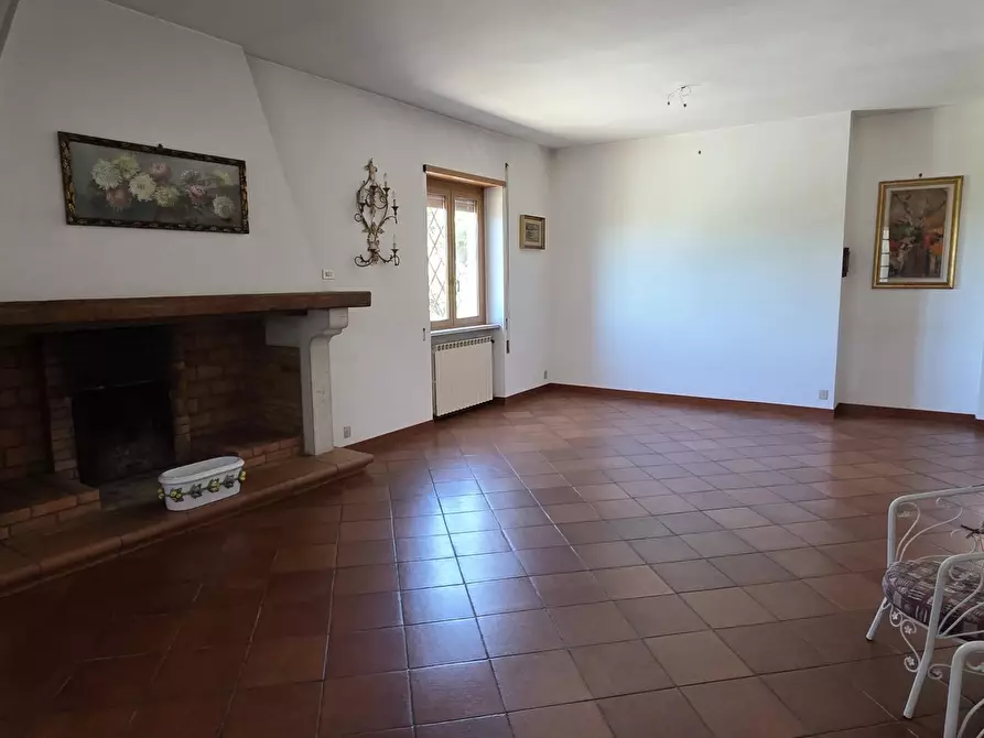 Immagine 26 di Villa in vendita  in Via Aldo Moro 11 a Castelnuovo Di Porto