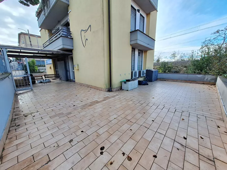 Immagine 59 di Quadrilocale in vendita  in Via Flaminia 104 a Castelnuovo Di Porto