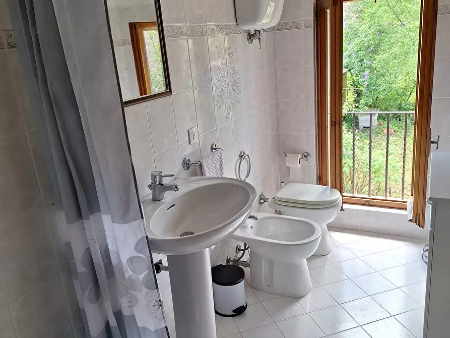 Immagine 17 di Attico in vendita  in Via Folignate 1 a Visso