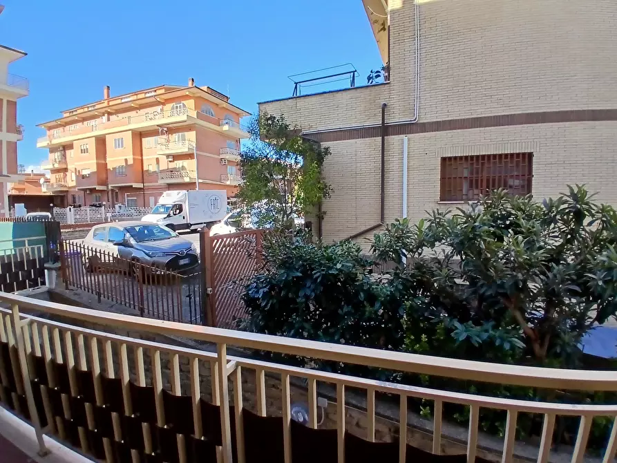 Immagine 27 di Quadrilocale in vendita  in Via di Selva Nera 330b a Roma