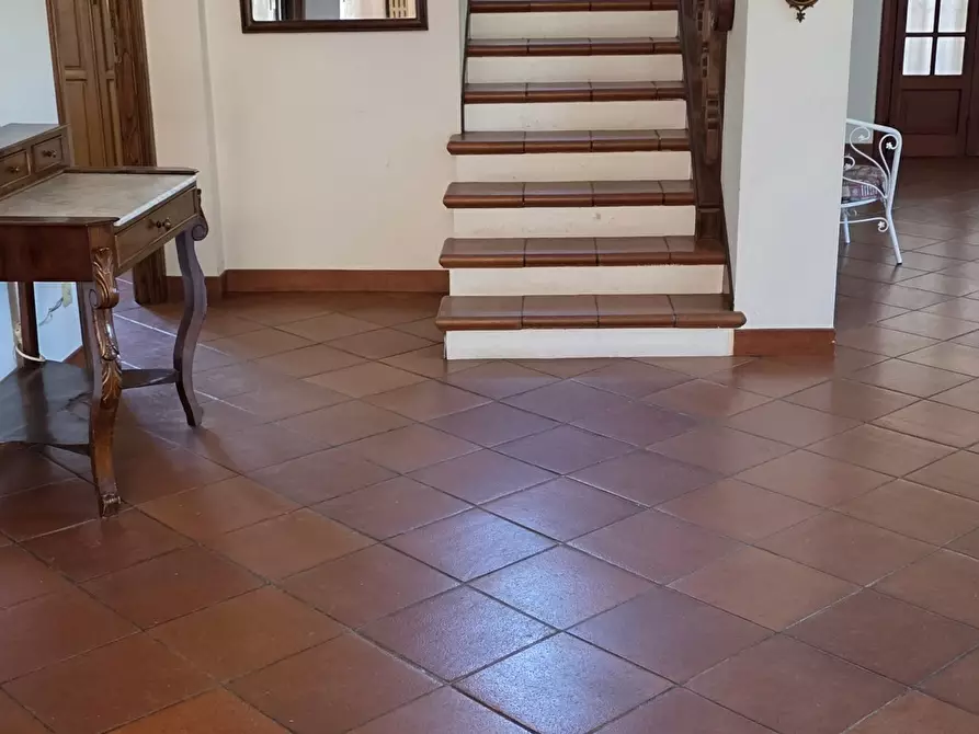 Immagine 9 di Villa in vendita  in Via Aldo Moro 11 a Castelnuovo Di Porto