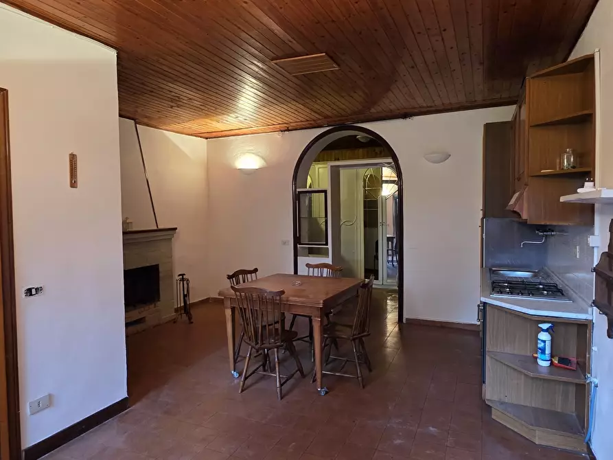 Immagine 3 di Loft/Open space in vendita  in Via della Valle 1 a Morlupo