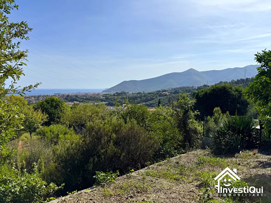 Immagine 39 di Bilocale in vendita  in Via Degli Orsolani 84 a Loano