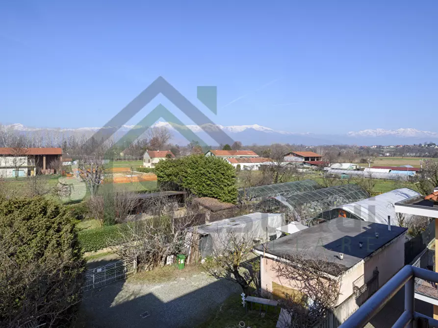 Immagine 26 di Trilocale in vendita  a Ciriè