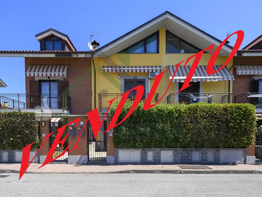Immagine 1 di Villetta a schiera in vendita  in Via Giovanni Falcone 25 a San Maurizio Canavese