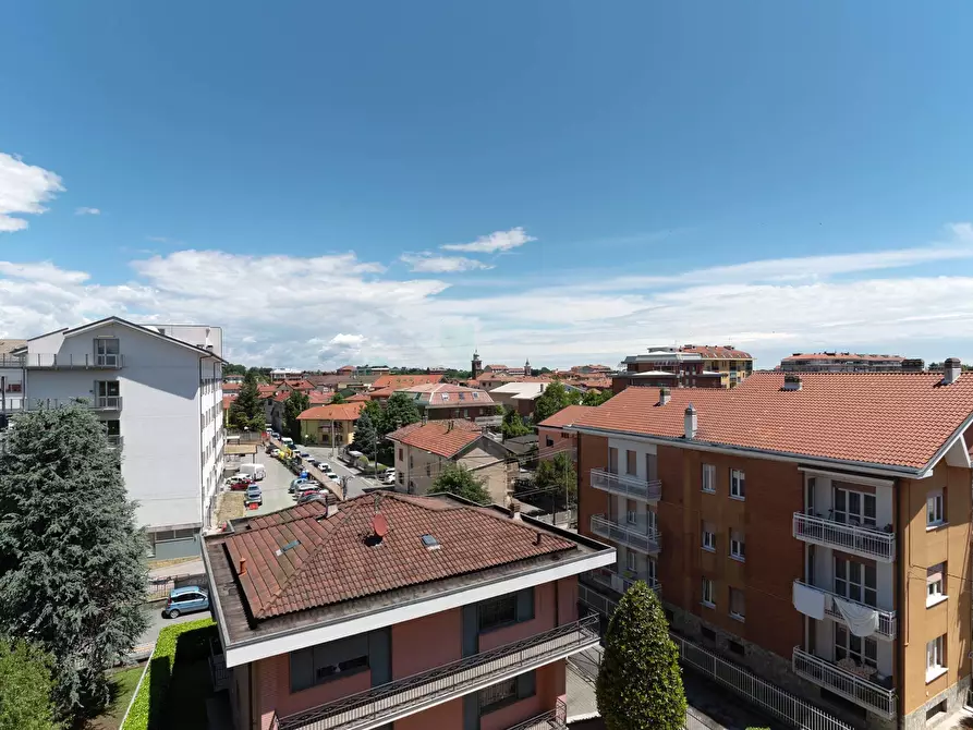 Immagine 8 di Quadrilocale in vendita  a Ciriè