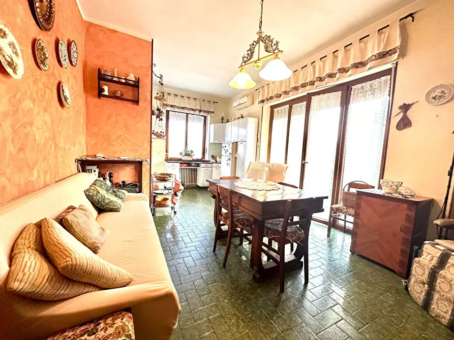 Immagine 27 di Porzione di casa in vendita  in Via Torino 26 a Nole