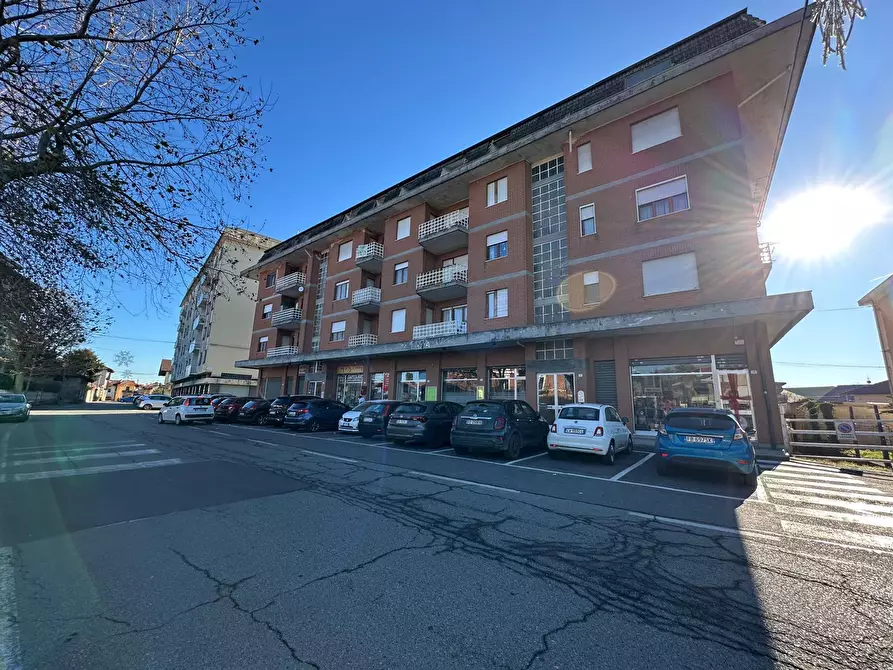 Immagine 4 di Trilocale in vendita  a Nole