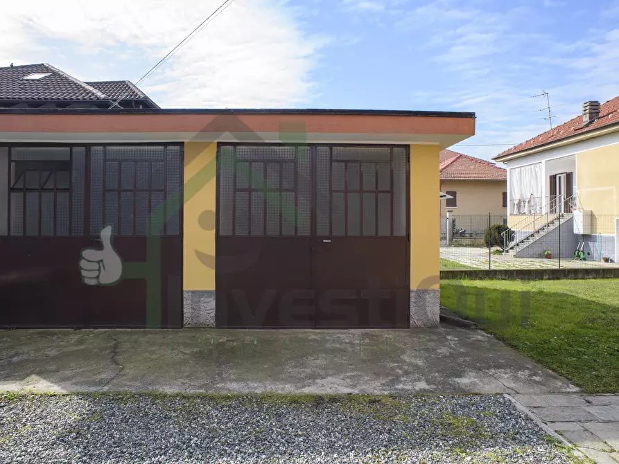 Immagine 31 di Trilocale in vendita  in Via Vittorio Prever 8 a Ciriè