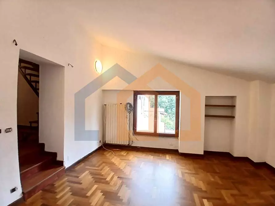 Immagine 45 di Villa in vendita  in località bricco a Altare