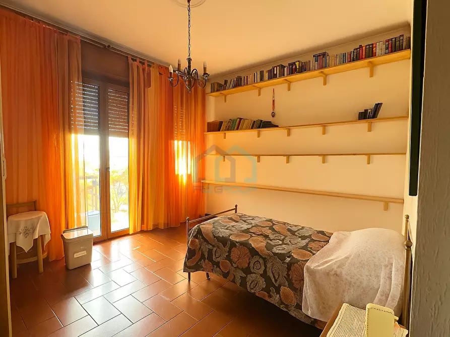 Immagine 15 di Appartamento in vendita  in Via Fratelli Grondona 18 a Savona