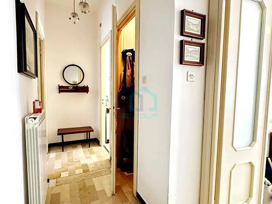 Immagine 12 di Trilocale in vendita  in Piazzale Piemonte 9 a Albissola Marina