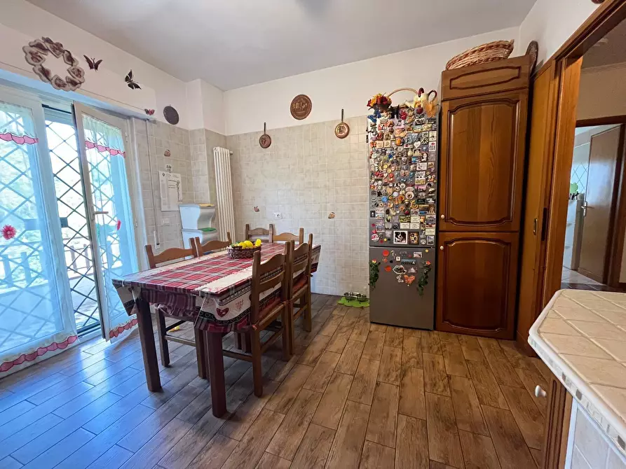 Immagine 8 di Quadrilocale in vendita  in Via Palombarese 124 a Fonte Nuova