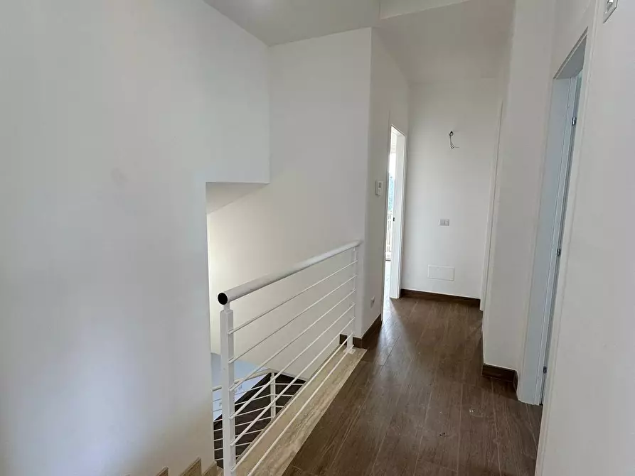 Immagine 27 di Casa bifamiliare in vendita  in Via Giacomo Leopardi a Fonte Nuova