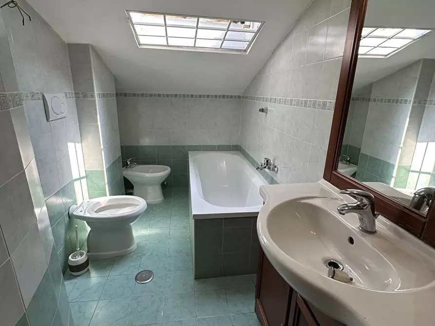 Immagine 22 di Villetta a schiera in vendita  in via tacito 88 a Guidonia Montecelio