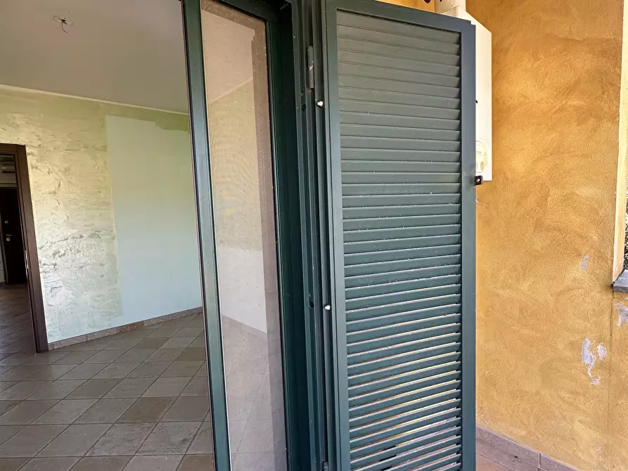 Immagine 20 di Villa in vendita  in Via Pietro Vannucci a Guidonia Montecelio