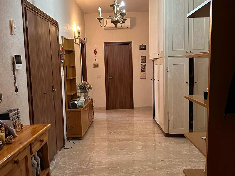 Immagine 4 di Pentalocale in vendita  in Via Marche 83 a Fonte Nuova