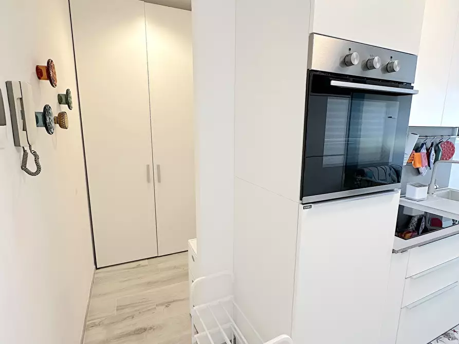 Immagine 11 di Monolocale in affitto  a Lavagna