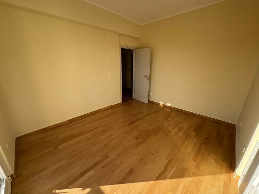 Immagine 12 di Trilocale in affitto  a Chiavari