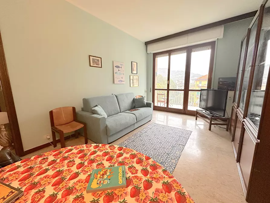 Immagine 2 di Trilocale in affitto  a Chiavari