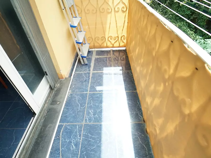 Immagine 26 di Trilocale in affitto  a Chiavari