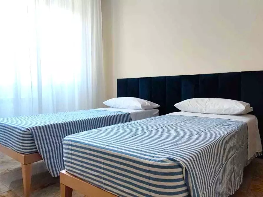 Immagine 10 di Trilocale in affitto  a Chiavari