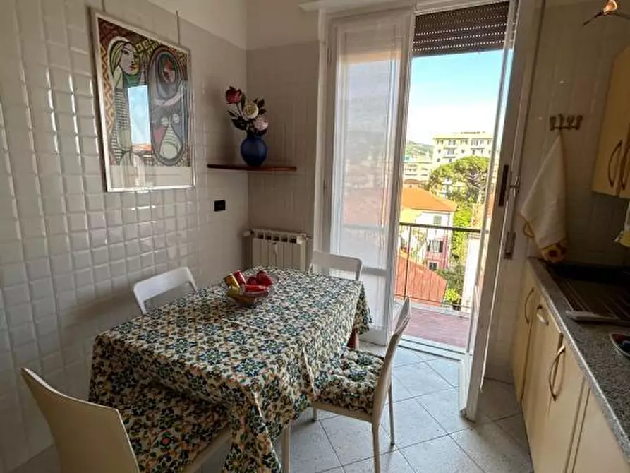 Immagine 5 di Trilocale in affitto  a Lavagna