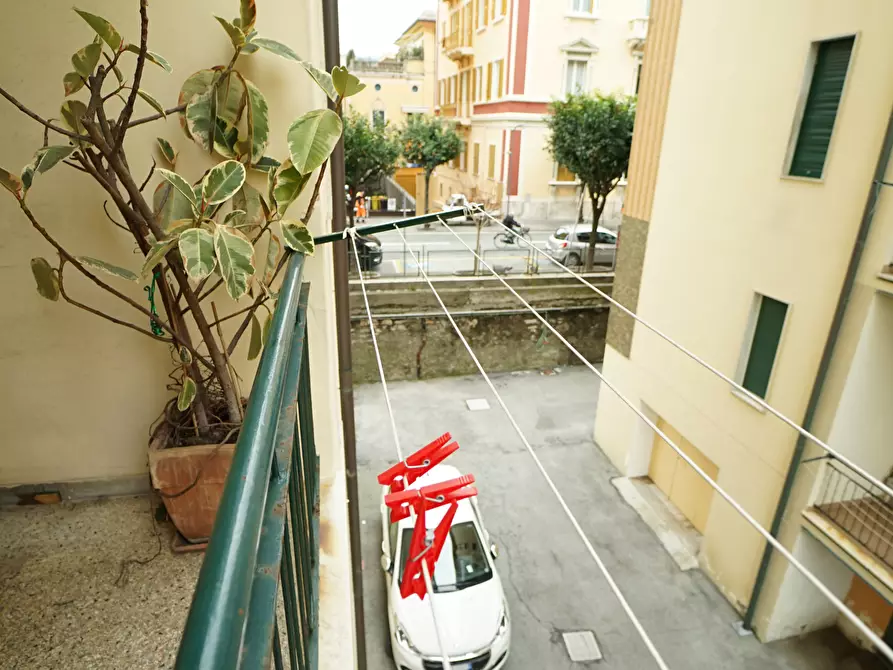 Immagine 22 di Trilocale in affitto  a Chiavari