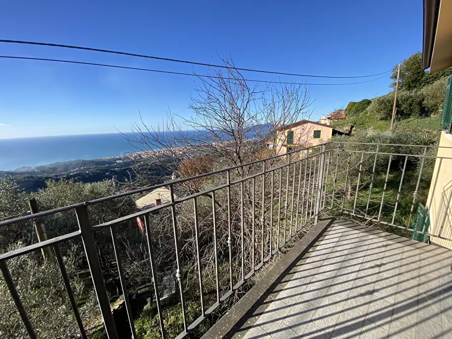 Immagine 25 di Casa indipendente in vendita  a Cogorno