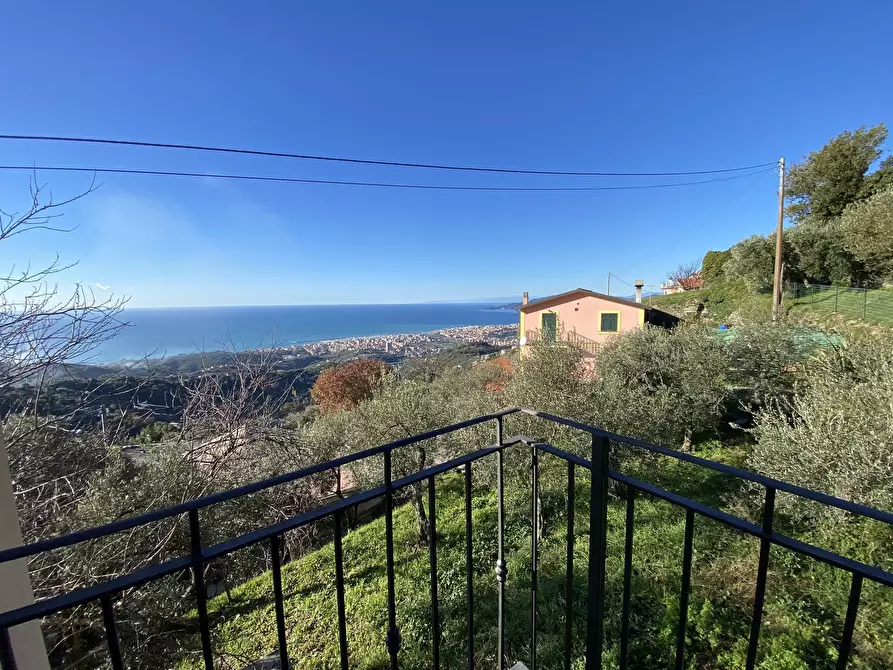 Immagine 17 di Casa indipendente in vendita  a Cogorno