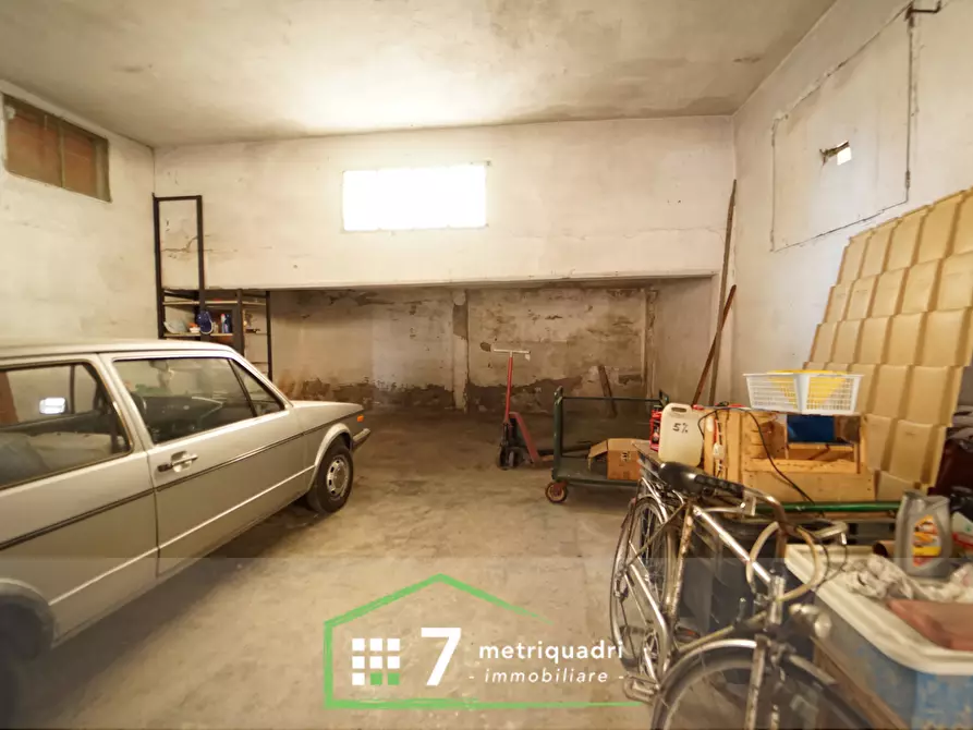 Immagine 8 di Magazzino in affitto  a Chiavari