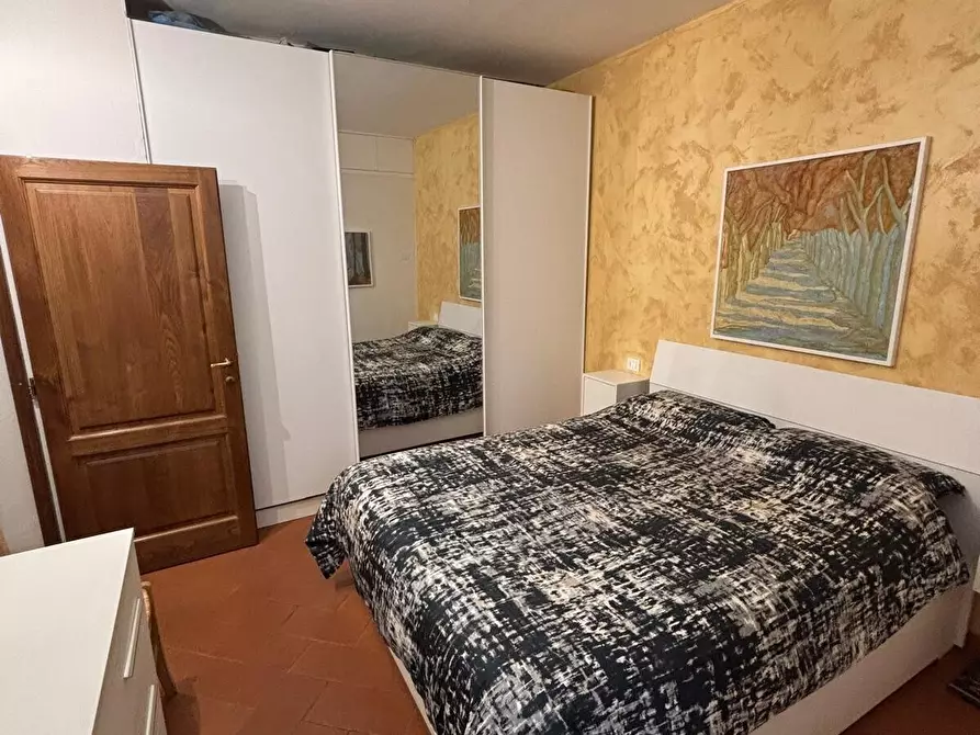 Immagine 8 di Bilocale in vendita  in Via del Desco a Impruneta