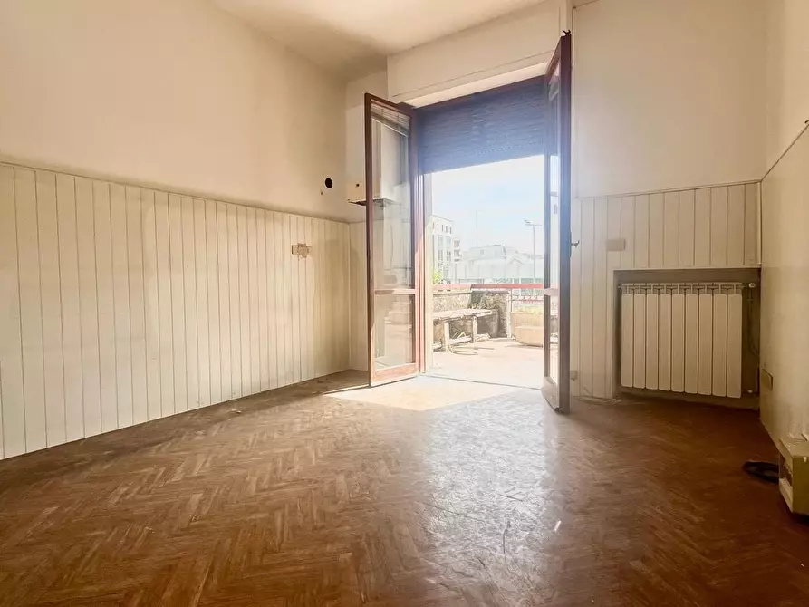 Immagine 1 di Appartamento in vendita  in Viale Europa a Firenze