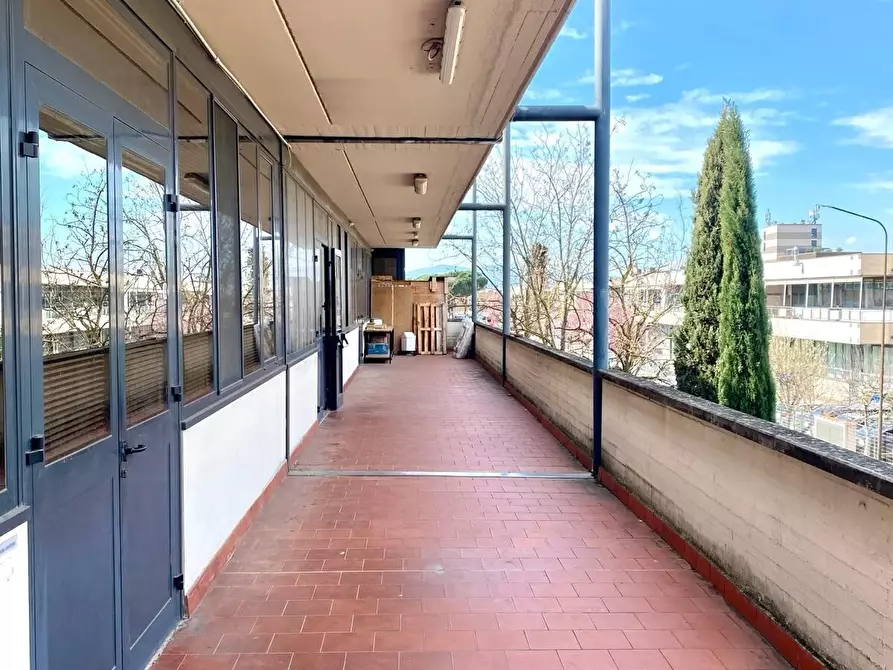 Immagine 15 di Capannone industriale in affitto  in Via Codignola a Scandicci