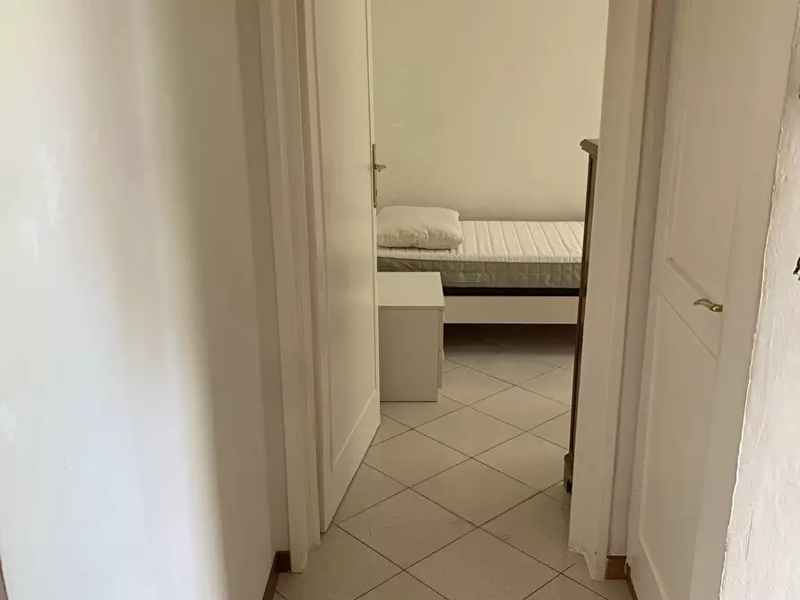 Immagine 12 di Trilocale in vendita  in Piazza Ferrucci a Firenze