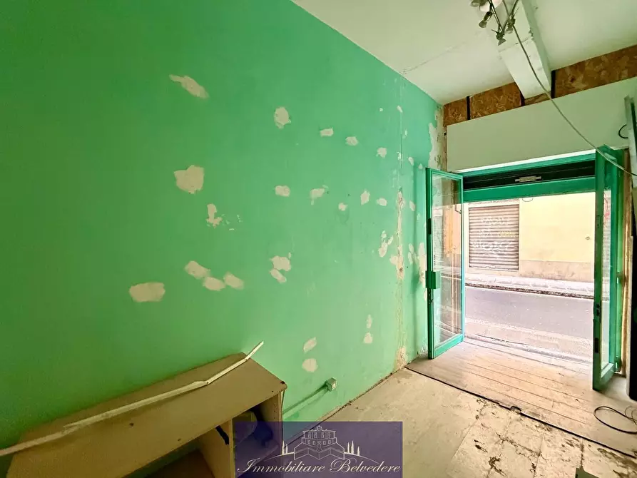 Immagine 5 di Locale commerciale in vendita  in Via Mino a Firenze