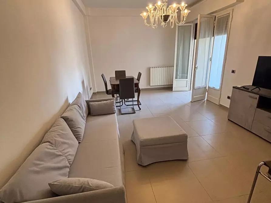 Immagine 16 di Quadrilocale in affitto  in Piazza Vincenzo Fardella di Torrearsa a Firenze