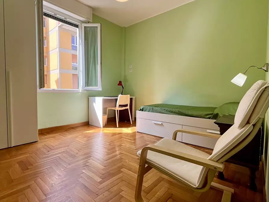 Immagine 2 di Stanza singola in affitto  in Via Lulli a Firenze