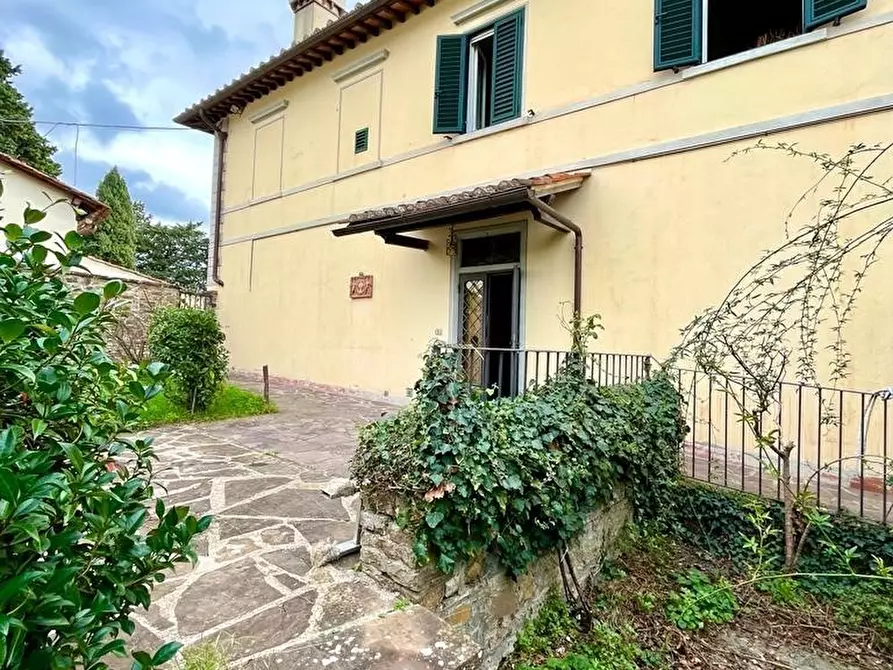 Immagine 29 di Villa in vendita  in Via di Terzollina 4 a Firenze
