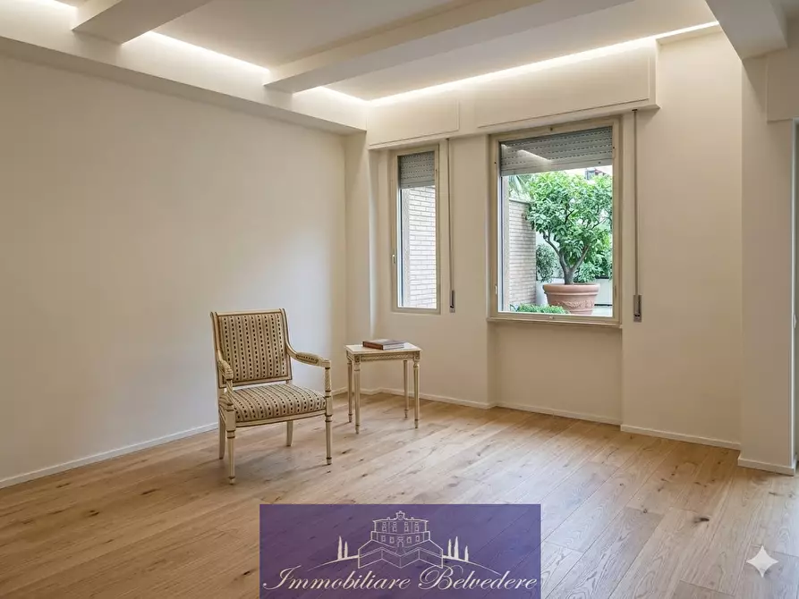 Immagine 1 di Trilocale in vendita  in Via di Novoli a Firenze