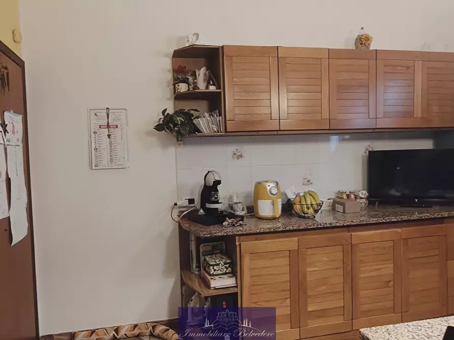 Immagine 10 di Appartamento in vendita  in Via Livornese a Lastra A Signa